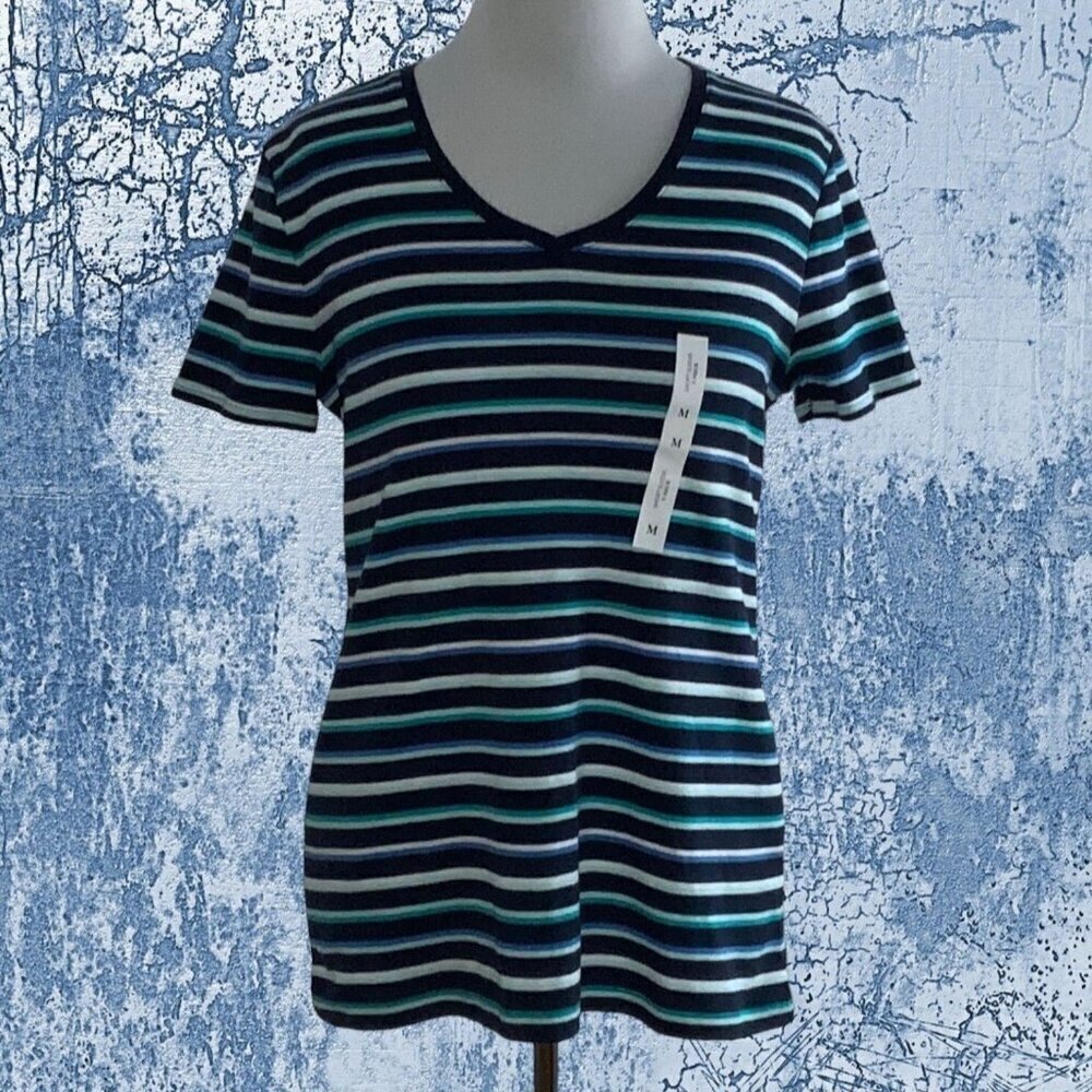 Croft & Barrow classic vneck short sleeve blue striped pullover tee NEW Medium - Picture 8 of 8